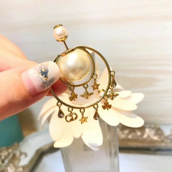 Earrings - Picture 3 of 4